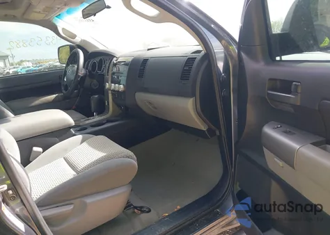 2010 Toyota Tundra Grade 5.7L V8 from USA, damaged, VIN 5TFDW5F10AX109693